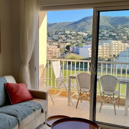 Sea View Pool Air Conditioning 300m Rated 3 Stars Appartement *